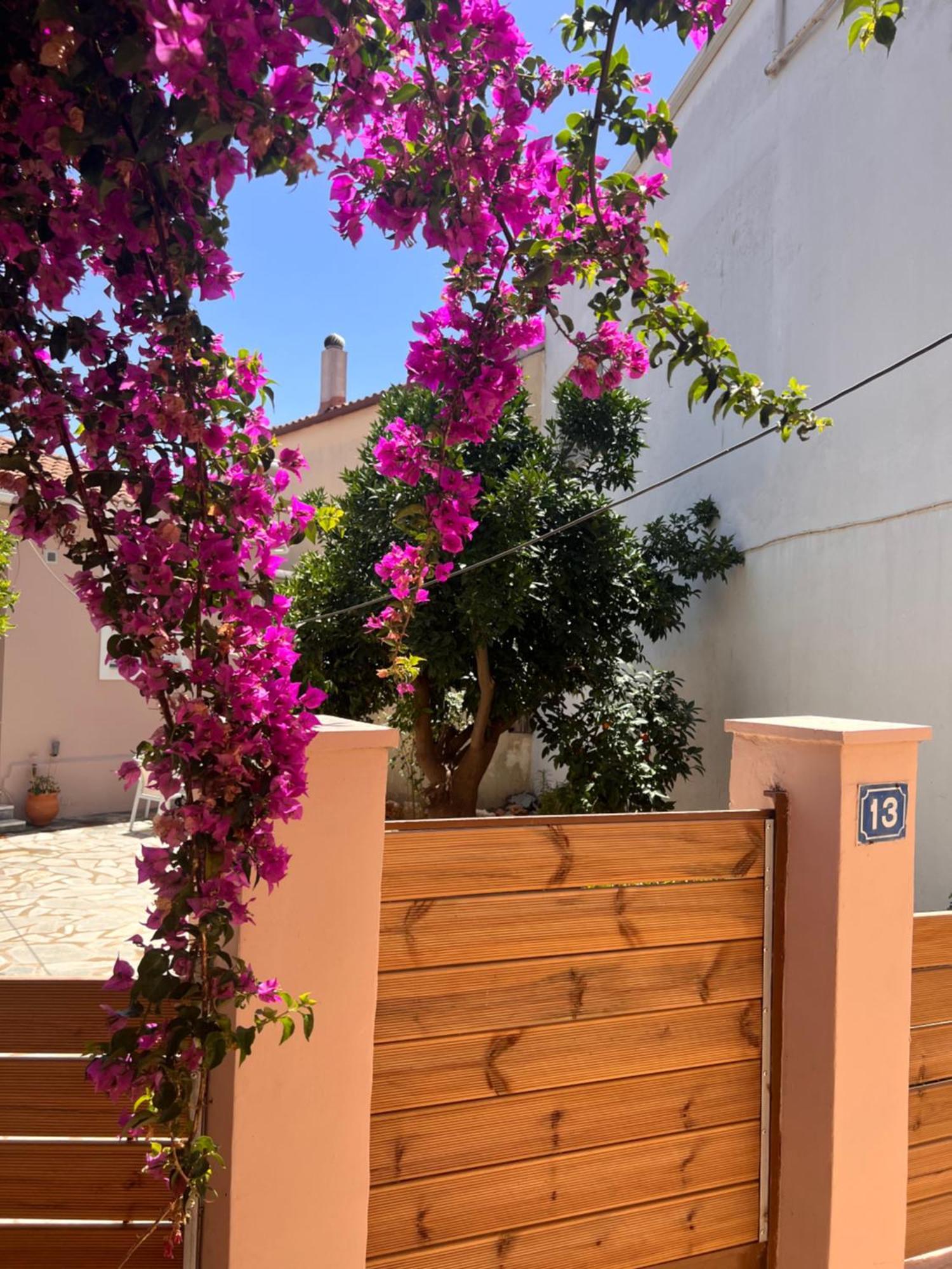 Villa Saitan Bazaar Preveza Exterior photo